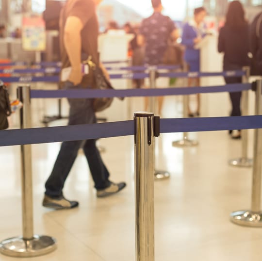 accent-airport-lines